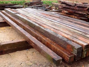 maderas-recuperadas3 - Cesped Natural Madrid